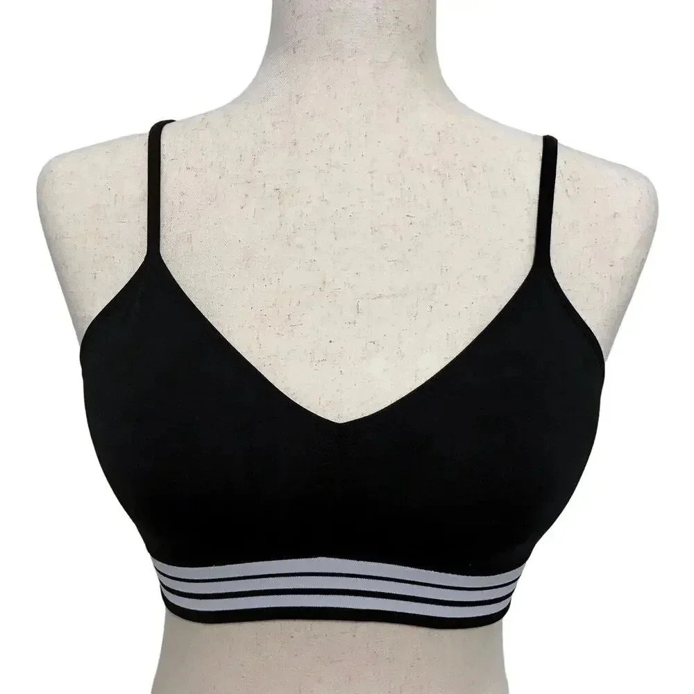 Mae NWOT Pull On Sports Bra Women L
